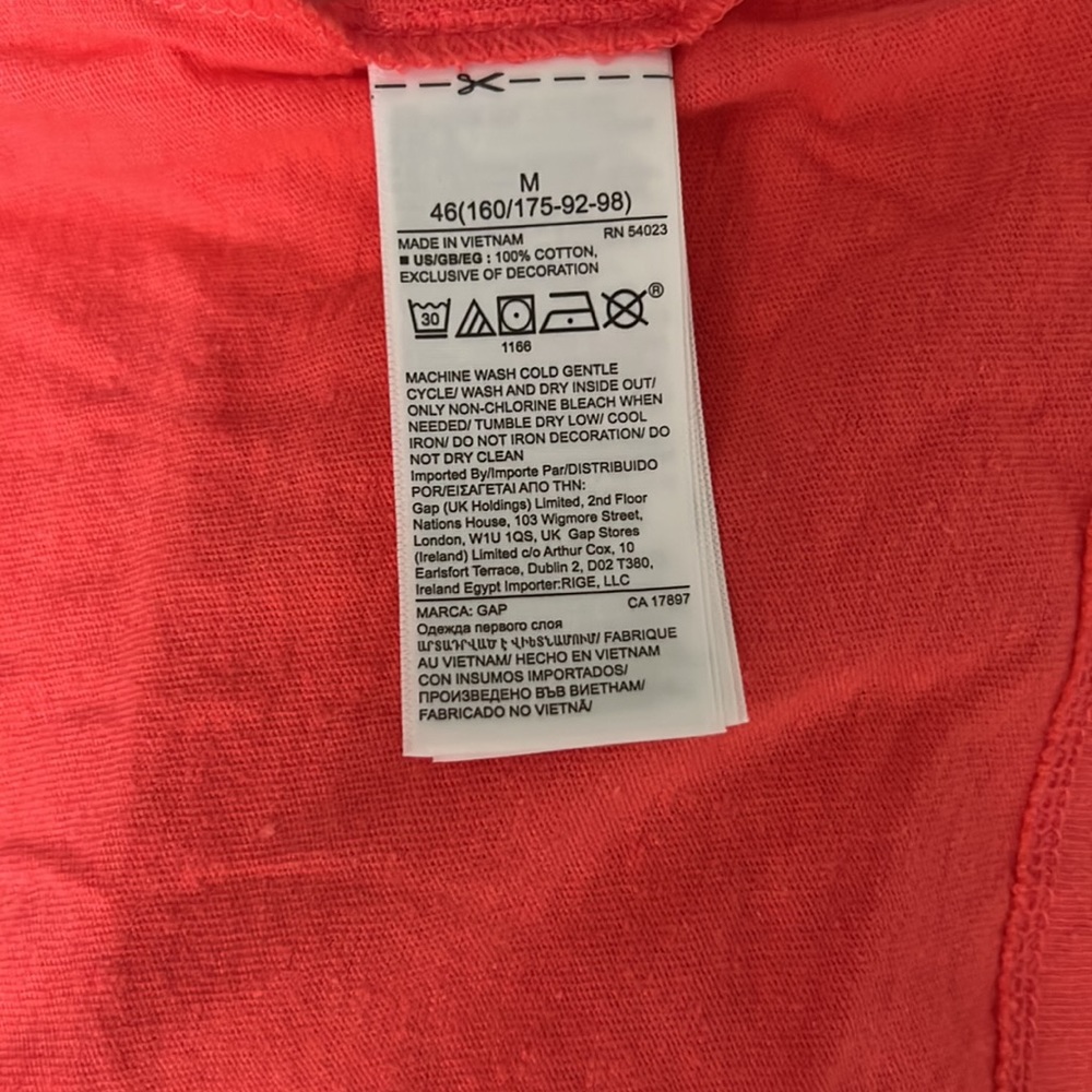 GAP Rose Bush Pink Cropped Graphic Tee - Size: M - Picture 6 of 6